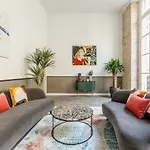 Edgar Suite Paris Richelieu